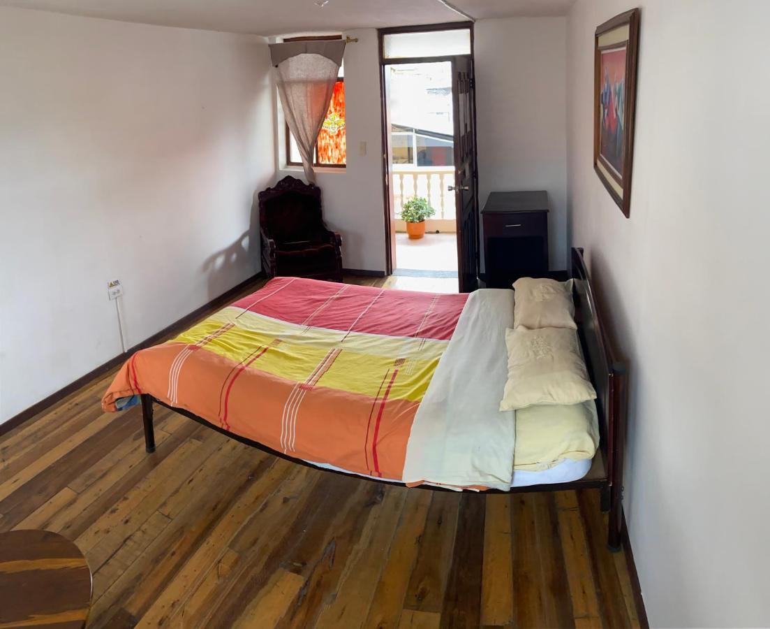 Hostal La Guayunga Rooftop Quito Exterior foto